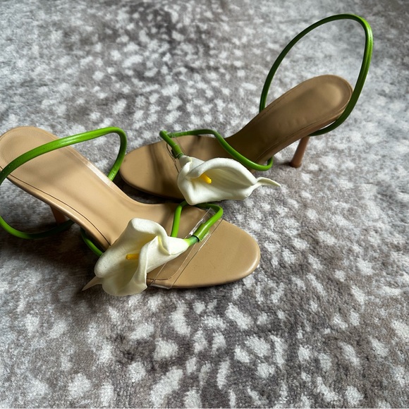 NWOT- Calla Lily Open Toe Heels - Picture 3 of 6